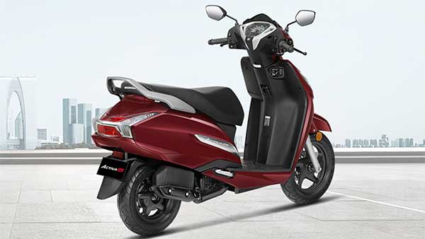 பெரும் தள்ளுபடியுடன் ஹோண்டா பிஎஸ்4 பைக், ஸ்கூட்டர்கள் விற்பனை