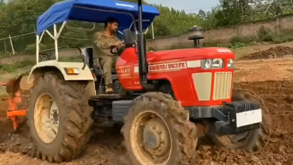யாருமே எதிர்பாக்காத ஒன்னு... சூப்பரான டிராக்டரை விலைக்கு வாங்கிய தல டோனி... ஆச்சரியத்தில் ரசிகர்கள்