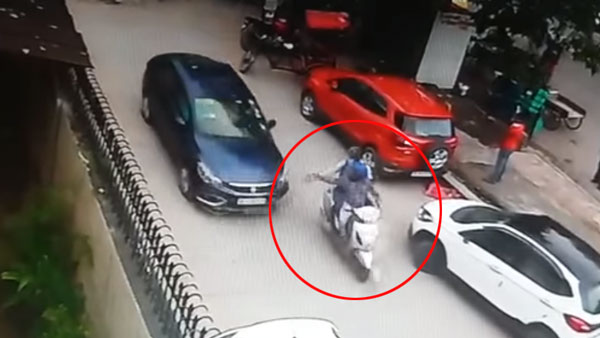 மங்காத்தா படத்தை விஞ்சிய ஸ்கெட்ச்... காரியத்தை கச்சிதமாக முடித்த ஜகஜால கில்லாடிகளின் வீடியோ வைரல்...