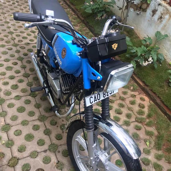 கண் கவர் தோற்றம்... இந்தியாவில் இப்படியொரு பைக்கை ராயல் என்ஃபீல்டு களமிறக்கியதா? புத்துயிர் பெற்ற 49சிசி எக்ஸ்ப்ளோரர்...
