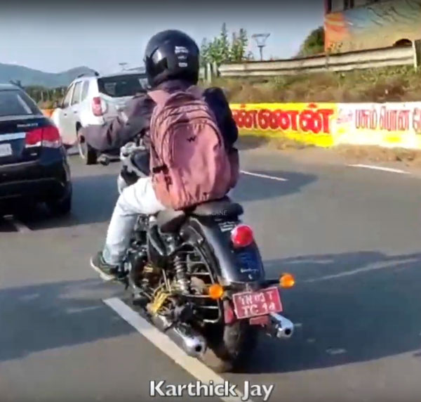 ரகசிய சோதனை ஓட்டத்தில் ராயல் என்ஃபீல்டு 650 சிசி க்ரூஸர் பைக்!
