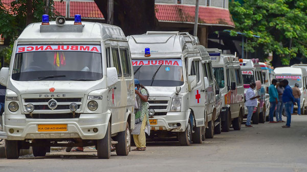 ஆட்டோ ஆம்புலன்ஸ்... கொரோனா நோயாளிகளுக்கு உதவ மலிவு விலையில் தயாராகும் ஆட்டோக்கள்...