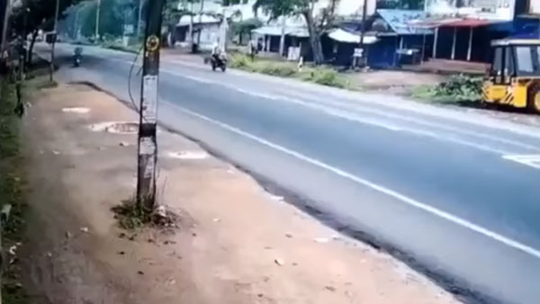 கிரேட் எஸ்கேப்... இந்த ஆண்டின் பெரிய அதிர்ஷ்டசாலி இவர்தான்... பிரம்மிப்பில் உறைய வைக்கும் வீடியோ...