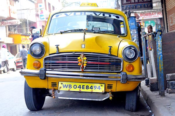பழைய வாகனங்களுக்கு ஸ்கெட்ச்... ஆர்டிஓ அலுவலக அதிகாரிகள் அதிரடி... ஆடிப்போன உரிமையாளர்கள்...