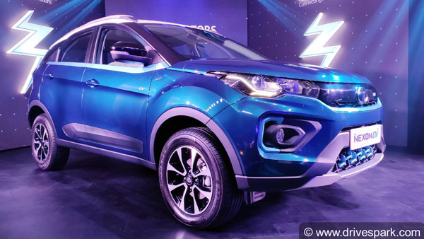 விற்பனையில் கலக்கும் டாடா நெக்ஸான் எலெக்ட்ரிக் எஸ்யூவி... உற்பத்தியில் புதிய மைல்கல்லை தொட்டது!