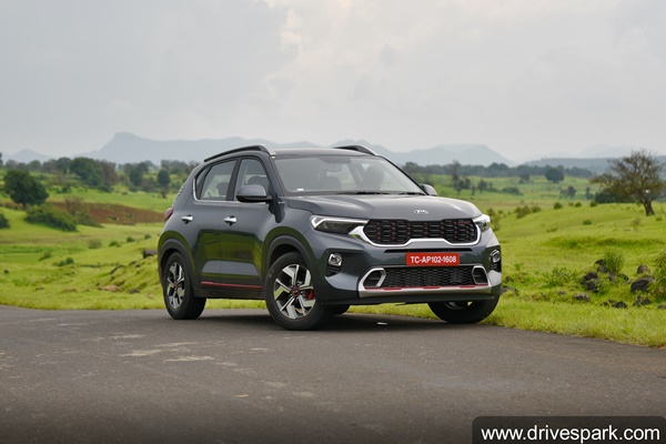 கியா சொனெட் எஸ்யூவியின் வேரியண்ட் வாரியாக வசதிகள்... எது உங்களுக்கு சரியா இருக்கும்னு பார்த்துக்கோங்க?