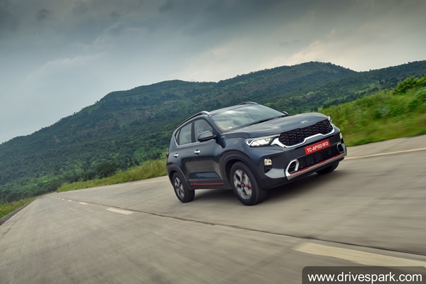 கியா சொனெட் எஸ்யூவியின் வேரியண்ட் வாரியாக வசதிகள்... எது உங்களுக்கு சரியா இருக்கும்னு பார்த்துக்கோங்க?