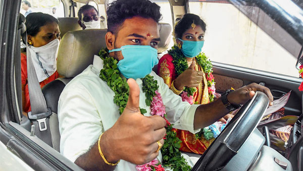 அப்படில்லாம் எந்த உத்தரவும் இல்ல... ஃபைன் போட்டா கட்டிராதீங்க... இவ்ளோ நாளா இது தெரியாம போச்சே...