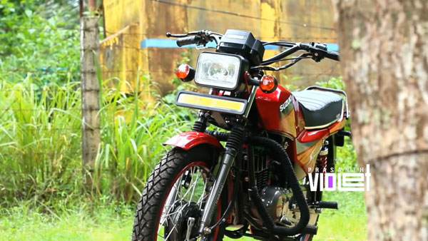 ஷோரூம் கண்டிஷனில் சுசுகி சமுராய்... இது எத்தனை ஆண்டுகள் பழைய பைக்குனு தெரிஞ்சா ஆச்சரியப்படுவீங்க..!