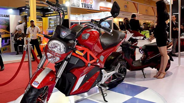 இந்தியாவில் அதிகளவில் விற்பனையாகும் எலக்ட்ரிக் ஸ்கூட்டர் பிராண்ட் எது தெரியுமா...? முழு விபரம் இதோ..