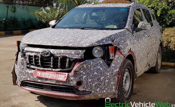 விற்பனைக்கே வராது என நினைக்கப்பட்ட காரை வேறு வழியில் களமிறக்கும் மஹிந்திரா... இது அதைவிட சூப்பரா இருக்கு...