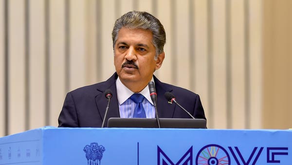 புத்தகம் படிக்கும் ஆசை இல்லாதவர்களைக்கூட இந்த நூலகம் கவர்ந்திழுக்கும்... ஆனந்த் மஹிந்திரா பகிர்ந்த புகைப்படம்!!