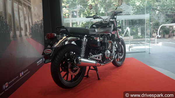 ரூ.4,999 மாதத் தவணையில் ஹோண்டா சிபி350 பைக்கை வாங்கலாம்!