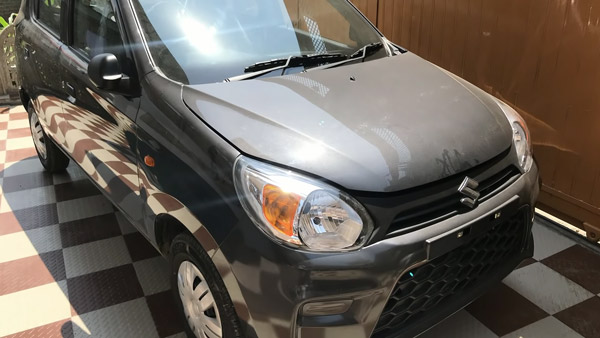 முரண்பாடான ஒன்றுதான் இருந்தாலும் ரசிக்காம இருக்க முடியல... ஏன்ன இந்த கார் அவ்ளோ கவர்ச்சியா இருக்கு! வீடியோ!