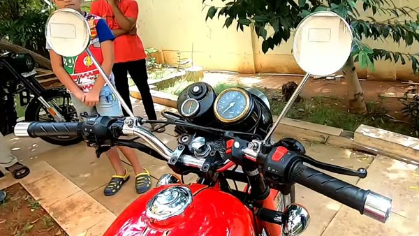 அரிதினும் அரிதான டீசல் பைக்... சூரஜ் 325 டீசல்... மீண்டும் புதிய தோற்றத்தில்...!