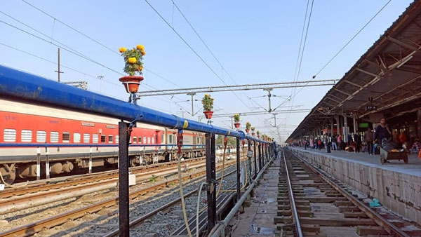 நாட்டின் மிக நீளமான ரயில் நிலையம் எது தெரியுமா..? தெரிஞ்சுக்கோங்க இல்லனா வருத்தப்படுவீங்க...