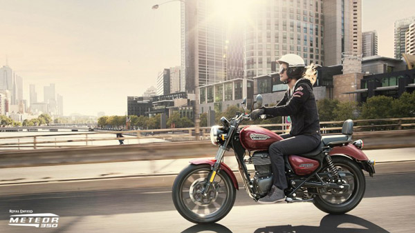 ராயல் என்ஃபீல்டு மீட்டியோர் 350: வேரியண்ட்டுகளுக்கு இடையிலான வேறுபாடுகள் என்னென்ன?