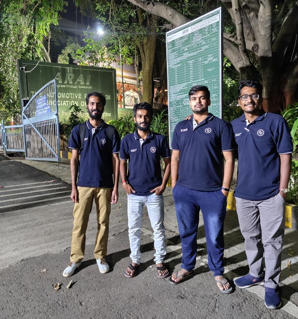 230 கிமீ ரேஞ்ச், 103 கிமீ வேகம் கொண்ட புரட்சிகர எலெக்ட்ரிக் ஸ்கூட்டர்... அப்புறம் என்னங்க வேணும்!