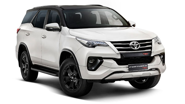 ஜேம்ஸ் பாண்டின் தீவிர ரசிகராம்... 34 லட்ச ரூபாயை அசால்டாக வாரி இறைத்த இளைஞர்... வாயடைத்துபோன உறவினர்கள்...
