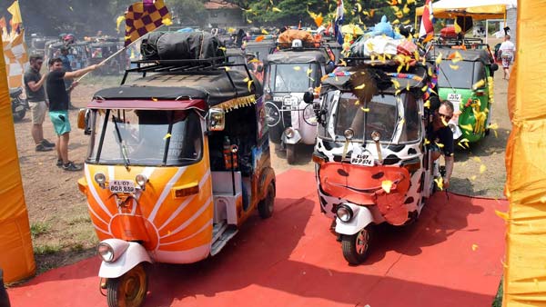 மின்சார ஆட்டோவை தயாரிக்கும் ஓலா... இது என்ன மாதிரியான உருவத்தில் வரவிருக்கு தெரியுமா? இணையத்தில் லீக்காகிய படம்!