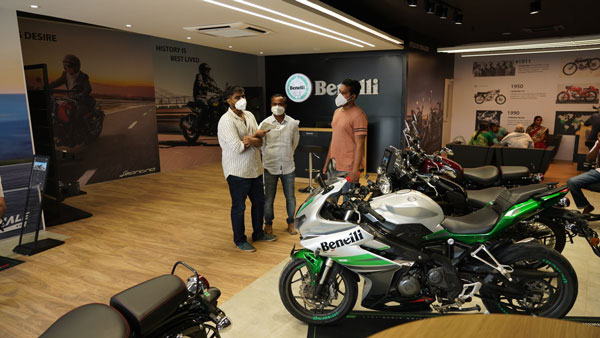 திருச்சியில் பெனெல்லி நிறுவனத்தின் புதிய பைக் ஷோரூம் திறப்பு!