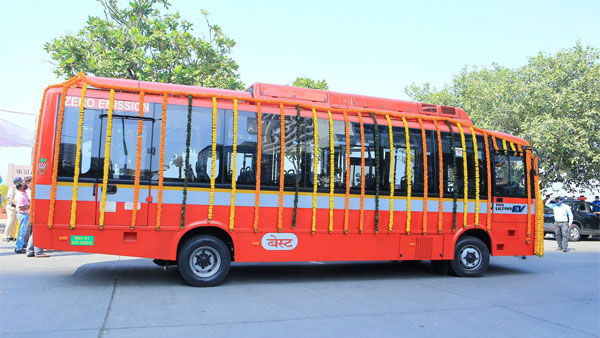 கார் மட்டுமில்ல டாடாவின் பேருந்துகளும் கெத்தா இருக்கு... நம்ப முடியா வசதிகளுடன் 26 பேருந்துகளை டெலிவரி பெற்ற மும்பை!
