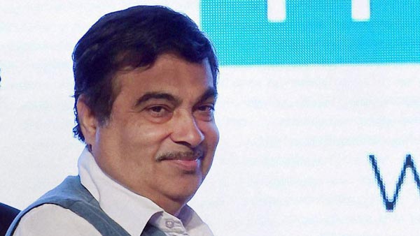இனி இதற்கெல்லாம் ஆதார் அட்டை கட்டாயம்... மத்திய அமைச்சர் தகவல்... எது எதுக்குனு தெரிஞ்சிக்கலாமா?