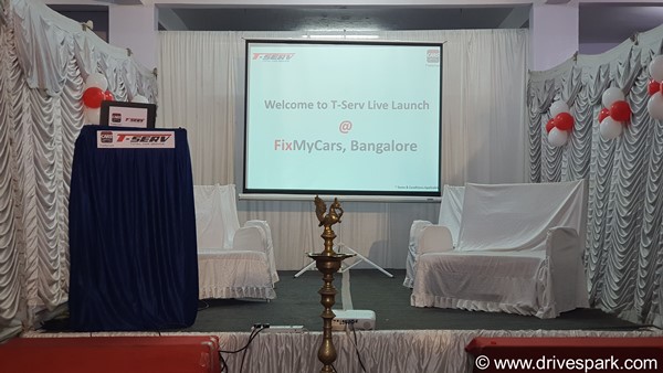 பெங்களூருவில் புதிய கார் சேவையை துவங்கியது டொயோட்டா!! அனைத்து பிராண்ட் கார்களுக்கும் சேவை...