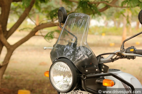 என்னென்ன வசதிகள் கூடுதலாக வழங்கப்பட்டுள்ளது தெரியுமா? 2021 ராயல் என்பீல்டு ஹிமாலயன் ரிவியூ!