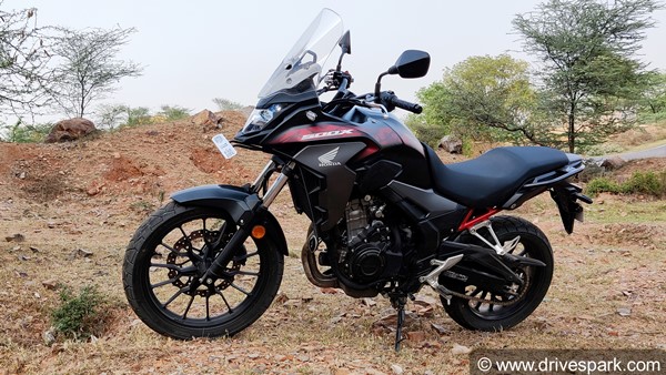 பிரீமியம் வசதிகள் இல்லாவிட்டாலும் கொடுக்கும் பணத்திற்கு மதிப்பு வாய்ந்த பைக்... ஹோண்டா சிபி500எக்ஸ் ரிவியூ!