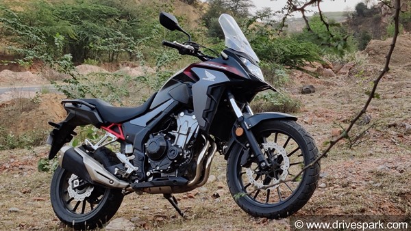 பிரீமியம் வசதிகள் இல்லாவிட்டாலும் கொடுக்கும் பணத்திற்கு மதிப்பு வாய்ந்த பைக்... ஹோண்டா சிபி500எக்ஸ் ரிவியூ!