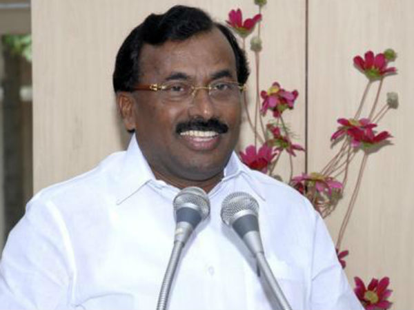 அன்னைக்கு குஷ்பூவை மறந்துட்டீங்களே... இன்னைக்கு பார்த்துடுவோம்!