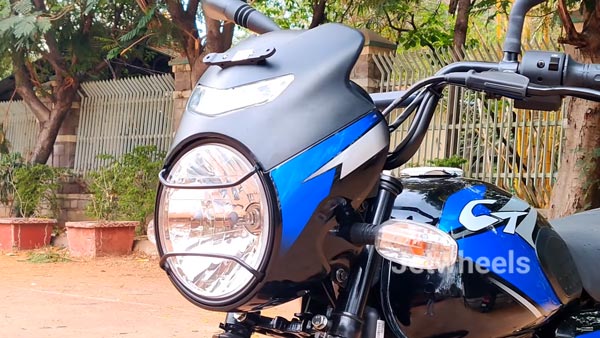 நிச்சயம் இந்த பைக் டெலிவரி மேன்களுக்கு உதவும்... ஷோரூமில் முதல் முறையாக காட்சி தந்த பஜாஜின் விலை குறைவான பைக்!!