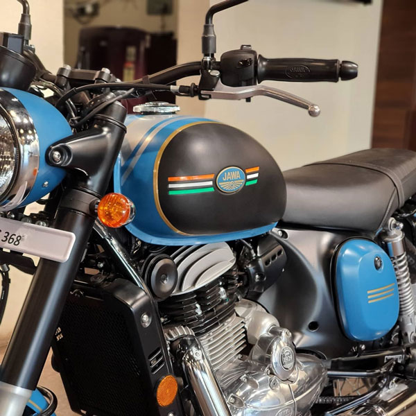 ஜாவா பைக்கை வாங்கினால் இப்படி மாடிஃபை செய்யனும்!! மாடர்ன் பைக்குகளுக்கே இது சவால்விடும்!