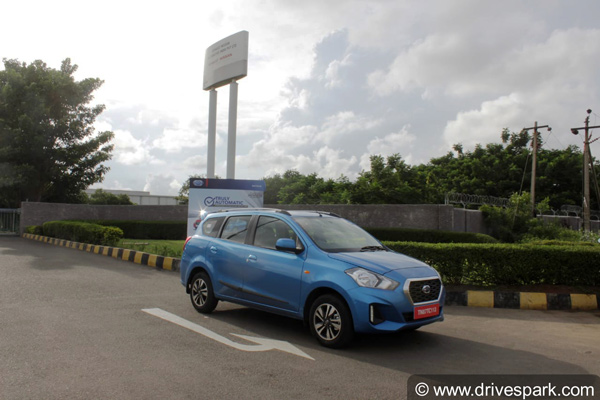 அதிக மைலேஜை தரும் அதிக இருக்கைகள் கொண்ட கார்... புதுசா கார் வாங்க போறீங்கனா இந்த லிஸ்ட ஒரு முறை பாத்துடுங்க!!