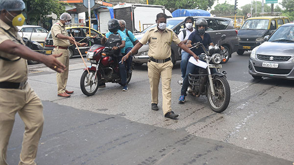மீண்டும் தீவிரமாகும் ஊரடங்கு... இந்த முறை வேற-லெவல் நடவடிக்கை எடுக்க போறாங்களாம்!! காவல்துறை அறிவிப்பு!