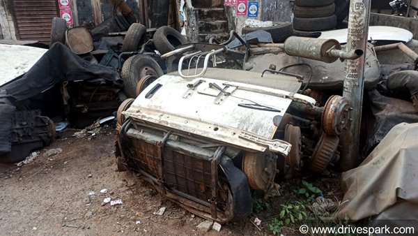 ரெனோ டீலரிலேயே பழைய கார்களை அழிக்கக் கொடுக்கலாம்... டூவீலரை கொடுப்பவர்களுக்கும் அதிரடி சலுகை!