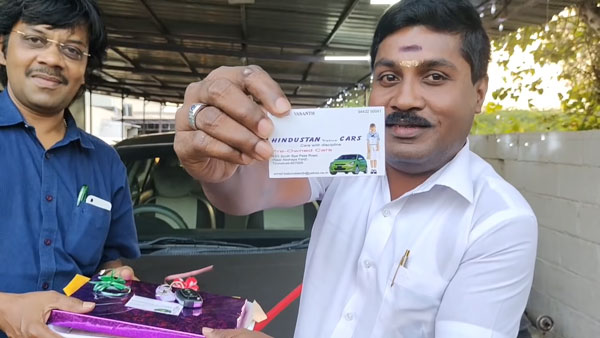 இவருக்கு எப்படி இவ்ளோ காசு வந்தது!! யுடியுப்பில் வீடியோ போட்டே காரை வாங்கிய ஜிபி முத்து!