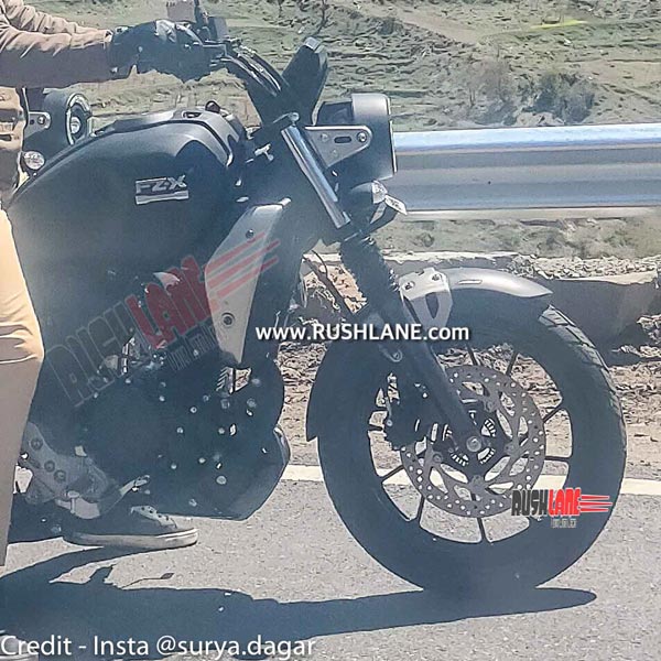விற்பனைக்குவர வேகமாக தயாராகி வரும் யமஹா எஃப்-இசட்-எக்ஸ்!! மூன்று நிறங்களில் உருவாகிறது...