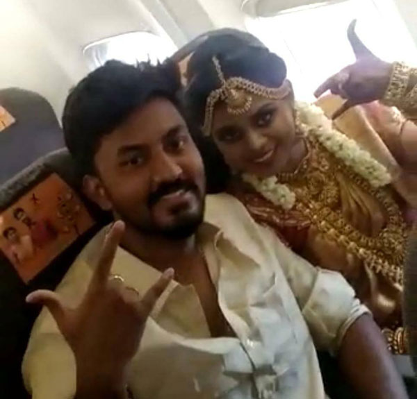 இந்த செய்தி விமானத்தை கண்டுபிடிச்சவருக்கு தெரியாம பாத்துங்கோங்க... விமானத்தை மணமேடையாக மாற்றிய மதுரை இளைஞர்... வீடியோ!
