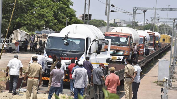 நோயாளிகளுக்கு உரிய நேரத்தில் ஆக்ஸிஜன் கிடைப்பதற்காக மத்திய அரசு அதிரடி உத்தரவு... என்னனு தெரியுமா?