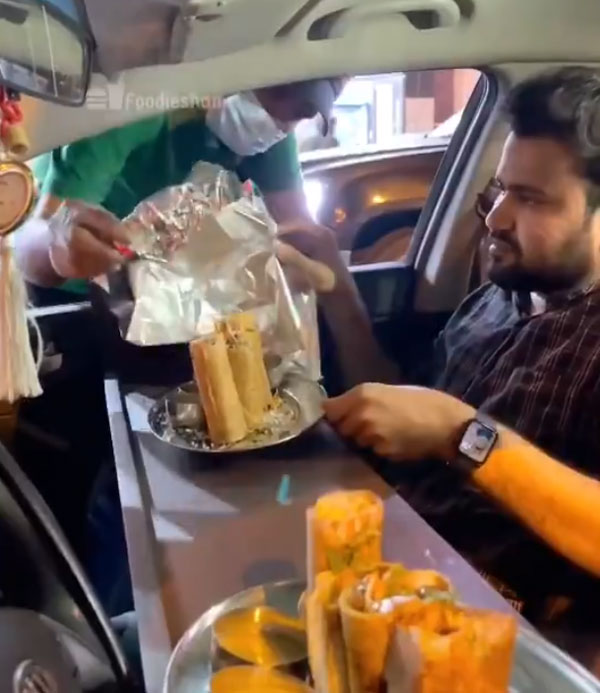 விநோத ரெஸ்டாரண்டை பார்த்து மிரண்டுபோன தொழிலதிபர்... ஹோட்டலுக்கு உள்ளே தான சாப்பிட கூடாது...