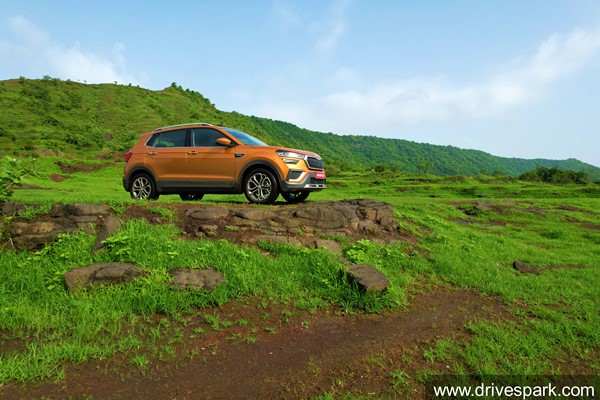 ஆஹா! ஸ்கோடா குஷாக் கார் இவ்ளோ மைலேஜ் தருமா? வெளியானது அராயின் அதிகாரப்பூர்வ தகவல்!
