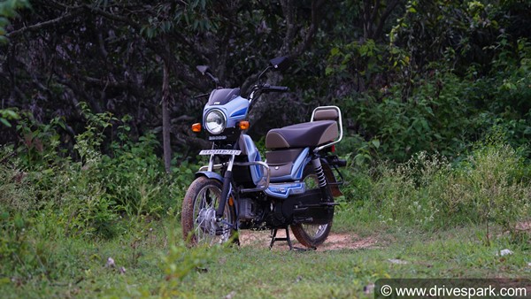 ஒரு நாளைக்கு ரூ. 49 மட்டுமே... எக்ஸ்எல் 100 விற்பனையை சூடிபிடிக்க டிவிஎஸ்-இன் புதிய திட்டம்...