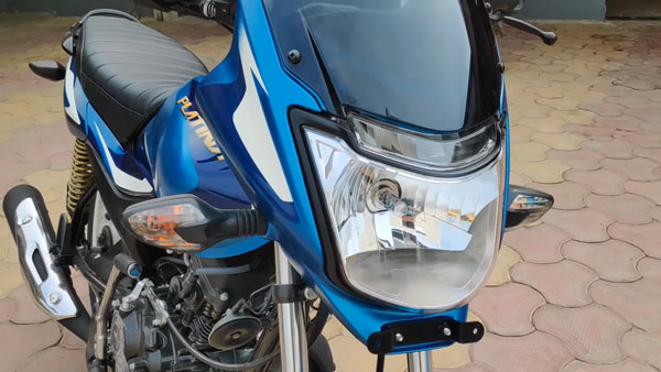 பஜாஜ் பிளாட்டினா 110 பைக்கில் வெள்ளை நிற சக்கரங்கள்!! இளைஞர்களை கவர புதிய அப்டேட்கள்!