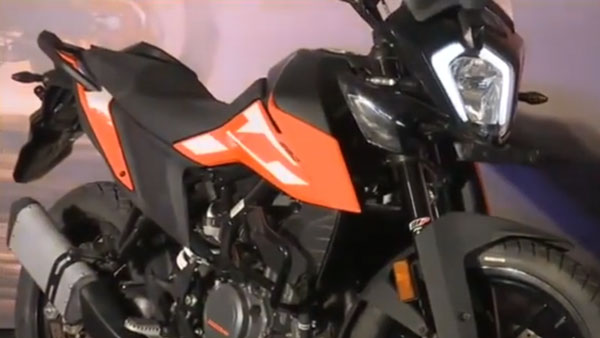 கேடிஎம் பிராண்டில் அட்வென்ச்சர் பைக் வாங்க ஆசையா? 250 அட்வென்ச்சர் பைக்கிற்கு சிறப்பு விலை அறிவிப்பு!!