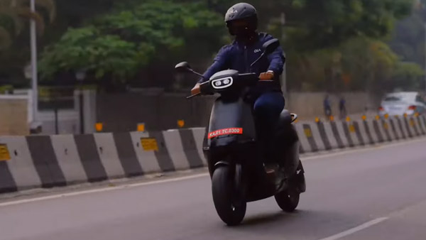 முன்பதிவு செய்ய வெறும் 499 ரூபாய் மட்டும்தான்... ஓலா எலெக்ட்ரிக் ஸ்கூட்டரின் விலை எவ்வளவு தெரியுமா?
