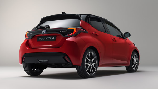 Yaris செடானை காட்டிலும் Yaris ஹேட்ச்பேக் ஏன் சிறந்தது? தெரிந்த கொள்ள வேண்டிய விஷயங்கள்!!