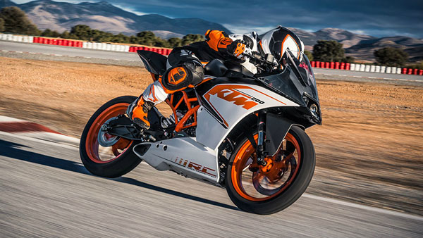 2022 RC பைக்குகளின் தோற்றத்தை வெளியிட்டது KTM!! RC200-க்கு இணையான தோற்றத்தில் RC125!