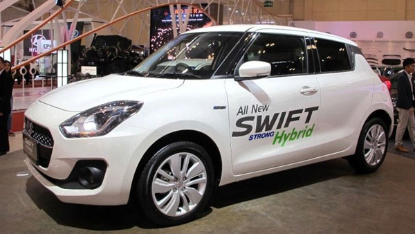 தானே சார்ஜ் செய்து கொள்ளும்... Maruti Suzuki - Toyota கூட்டணியில் உருவாகும் தரமான ஹைபிரிட் கார்!!